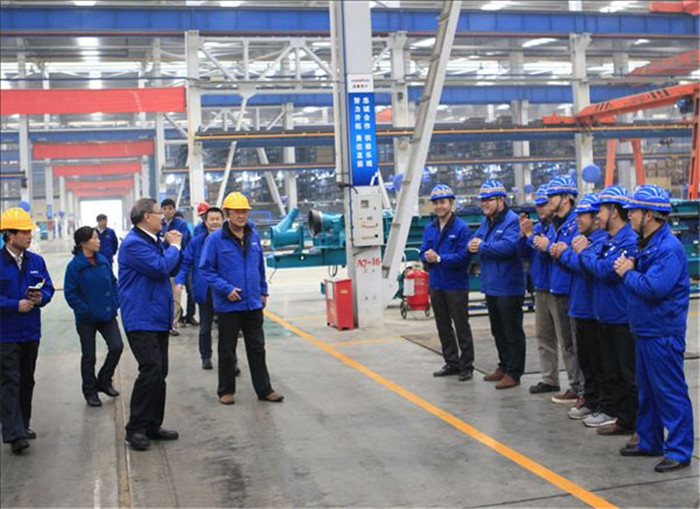 携手奋进,羊年共赢,山河智能开门大吉