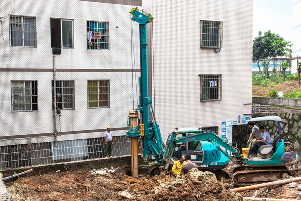 3.jpg 山河智能田园金刚系列旋挖钻机基础施工显本领