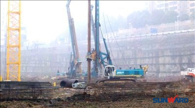 蛇年开门红 山河智能旋挖钻机扬威德思勤广场