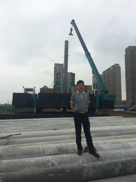 2.jpg 静力压桩机客户创富故事