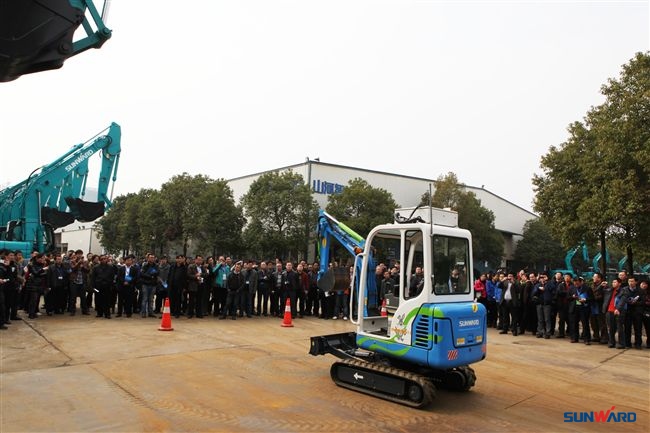 山河智能亮相2012水工展 助力水利