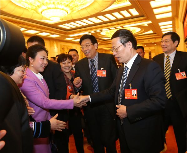 20140326160207818.JPG 全国人大代表张晓庆:加快我国通用航空发展