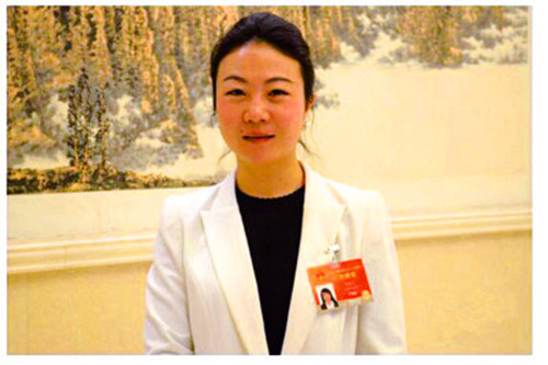 带来六个提案,重点还是“农民工”问题 ——来自山河智能的全国人大代表张晓庆接受本报记者专访,为进城务