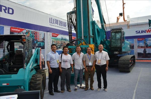 1.jpg 山河智能闪耀第四届亚欧博览会