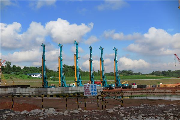 1.JPG 山河智能旋挖钻机中标新加坡地铁建设项目
