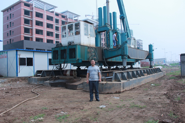 3.JPG 静力压桩机客户创富故事