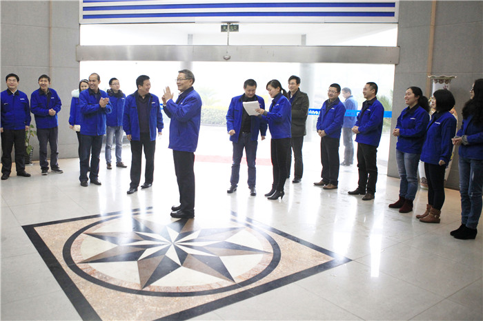 携手奋进,羊年共赢,山河智能开门大吉