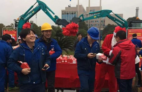 平安果驾到,好事要来到