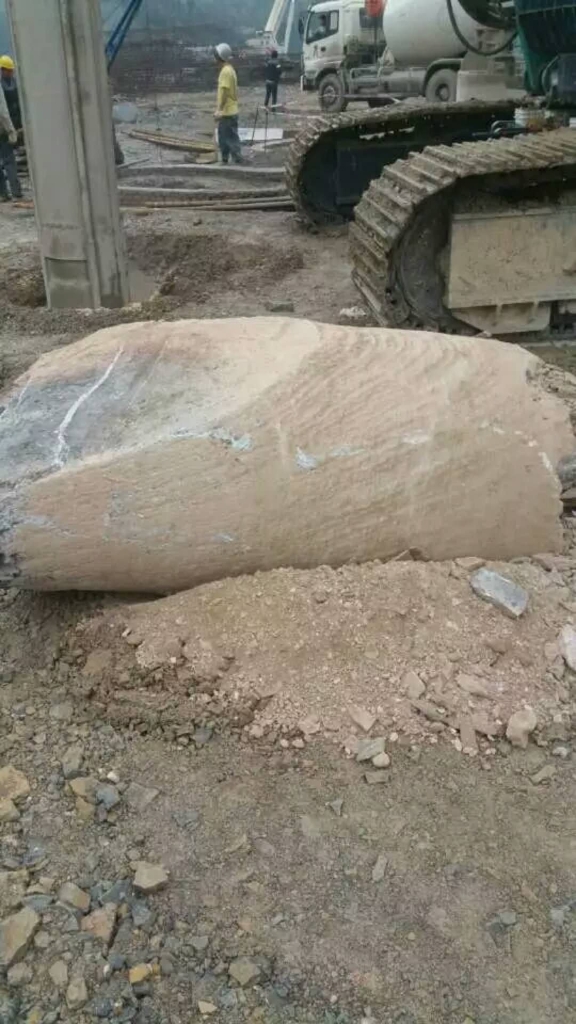 效率高出两倍!山河智能SWDM360旋挖钻名动贵阳