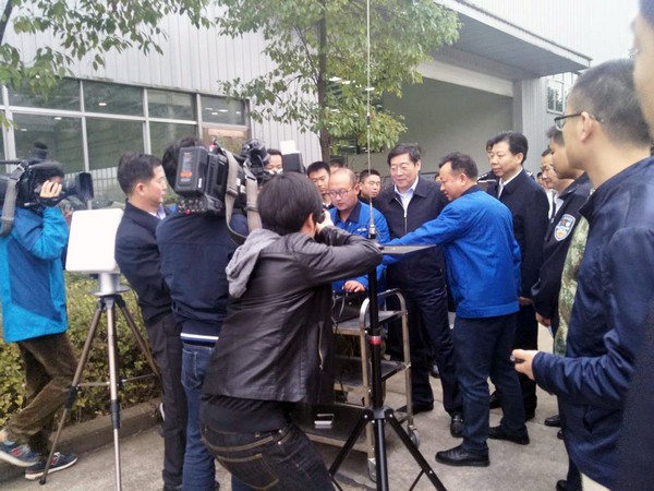 省委书记杜家毫勉励山河智能:做大做强航空航天产业