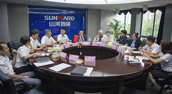 掘金一带一路,山河智能中大挖大批量出口泰国