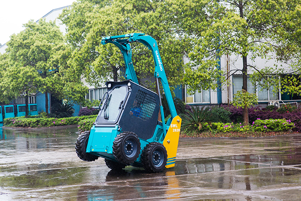 “一带一路”国家代表团到访山河智能,感受“大开眼界”