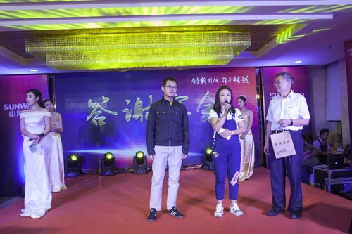 山河智能酷帅曾大虾,一大波美图带你亲临北京BICES展