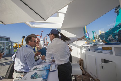 山河智能酷帅曾大虾,一大波美图带你亲临北京BICES展