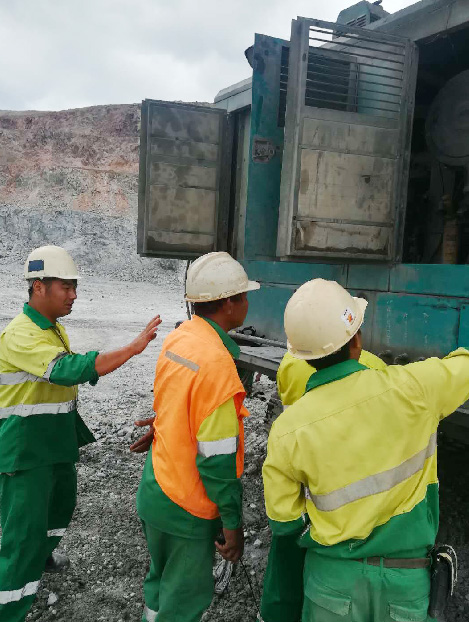 高温酷暑,山河智能凿岩设备异域扬威