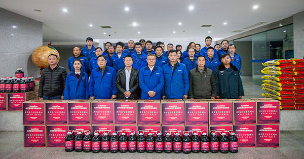 温暖!山河智能2017年春节慰问40名困难职工