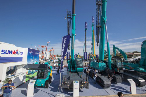 山河智能酷帅曾大虾,一大波美图带你亲临北京BICES展