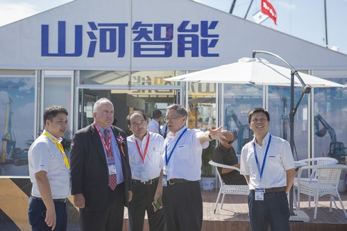 山河智能酷帅曾大虾,一大波美图带你亲临北京BICES展