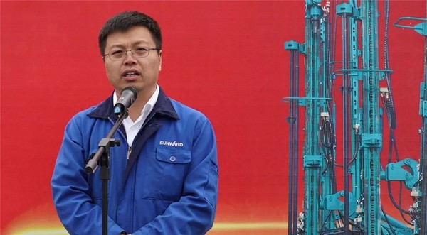 进军南非高端矿山市场!山河智能凿岩设备批量发车