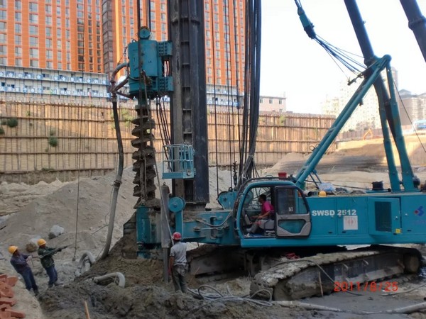 幸好遇见你!中国首台双动力头强力多功能钻机