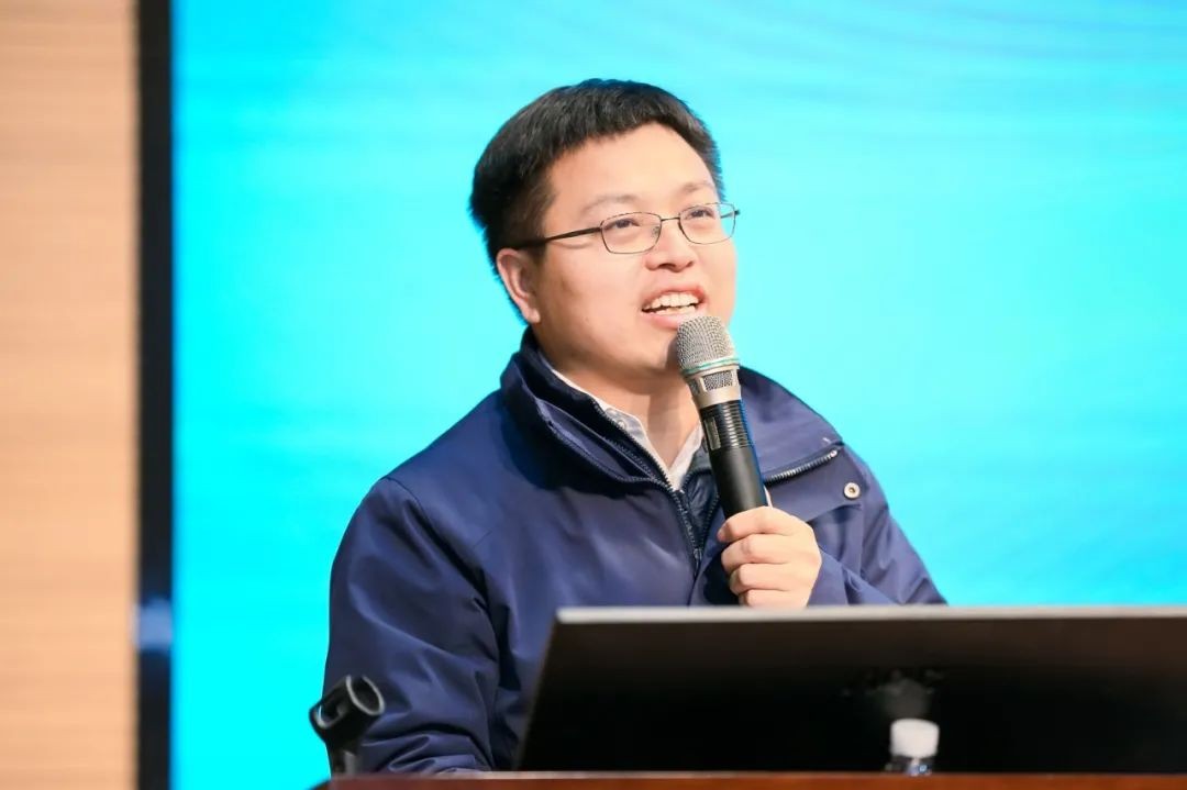 大国重器 壮哉山河!机友会微挖用户山河智能体验日