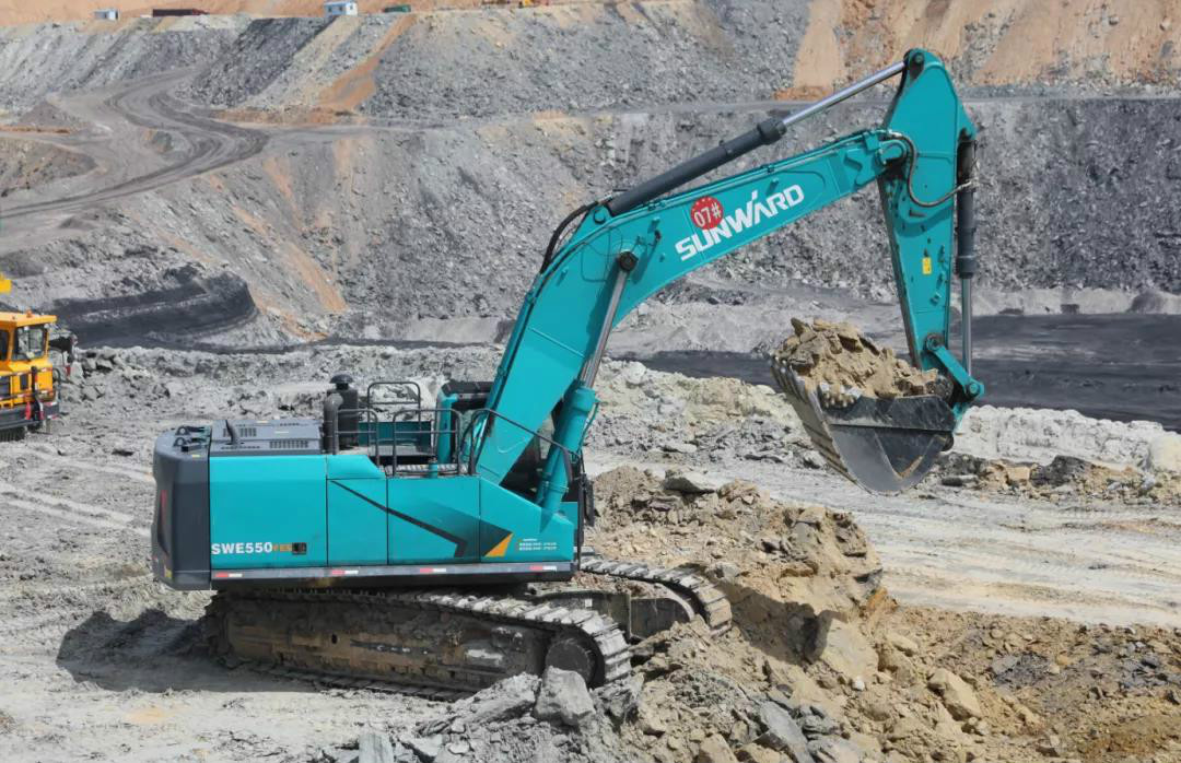 以先导式创新实现挖掘机从无到有,从小到大,从大到强!