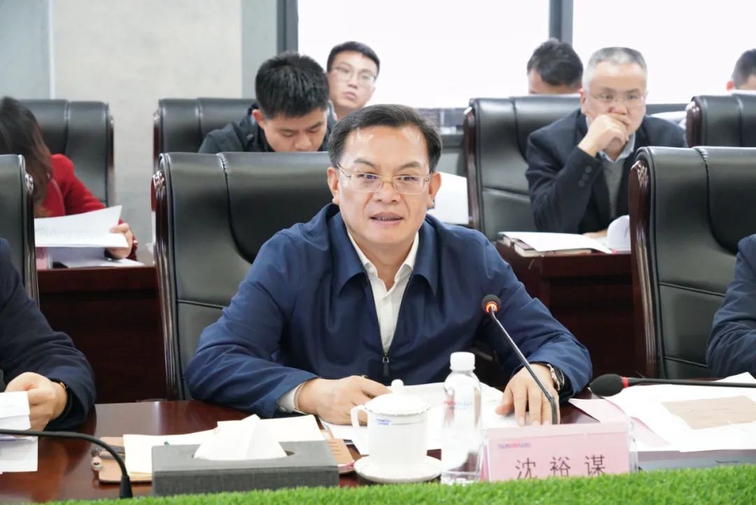 贯彻落实习近平总书记重要讲话精神,全力助推山河智能做大做强