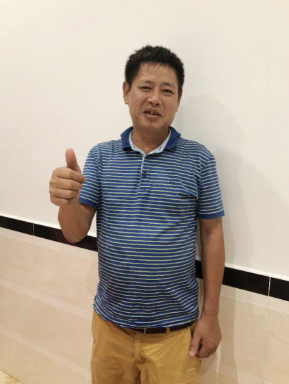 山河智能SWE 215E挖掘机是他的左膀右臂!