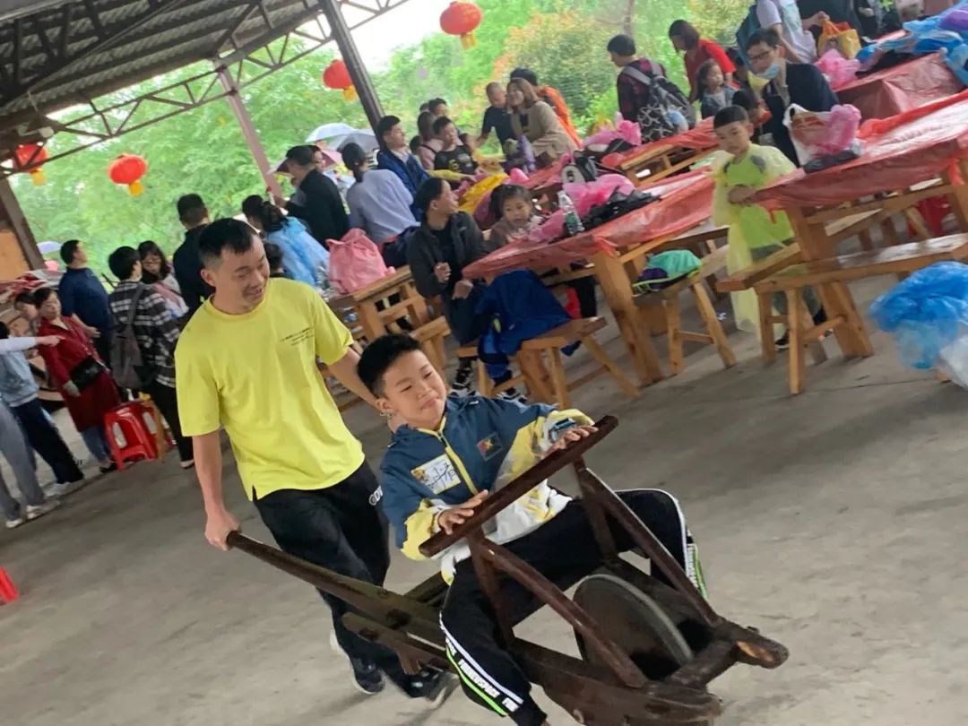 童年不同Young,稻花香里亲子欢——山河智能组织开展六一亲子活动
