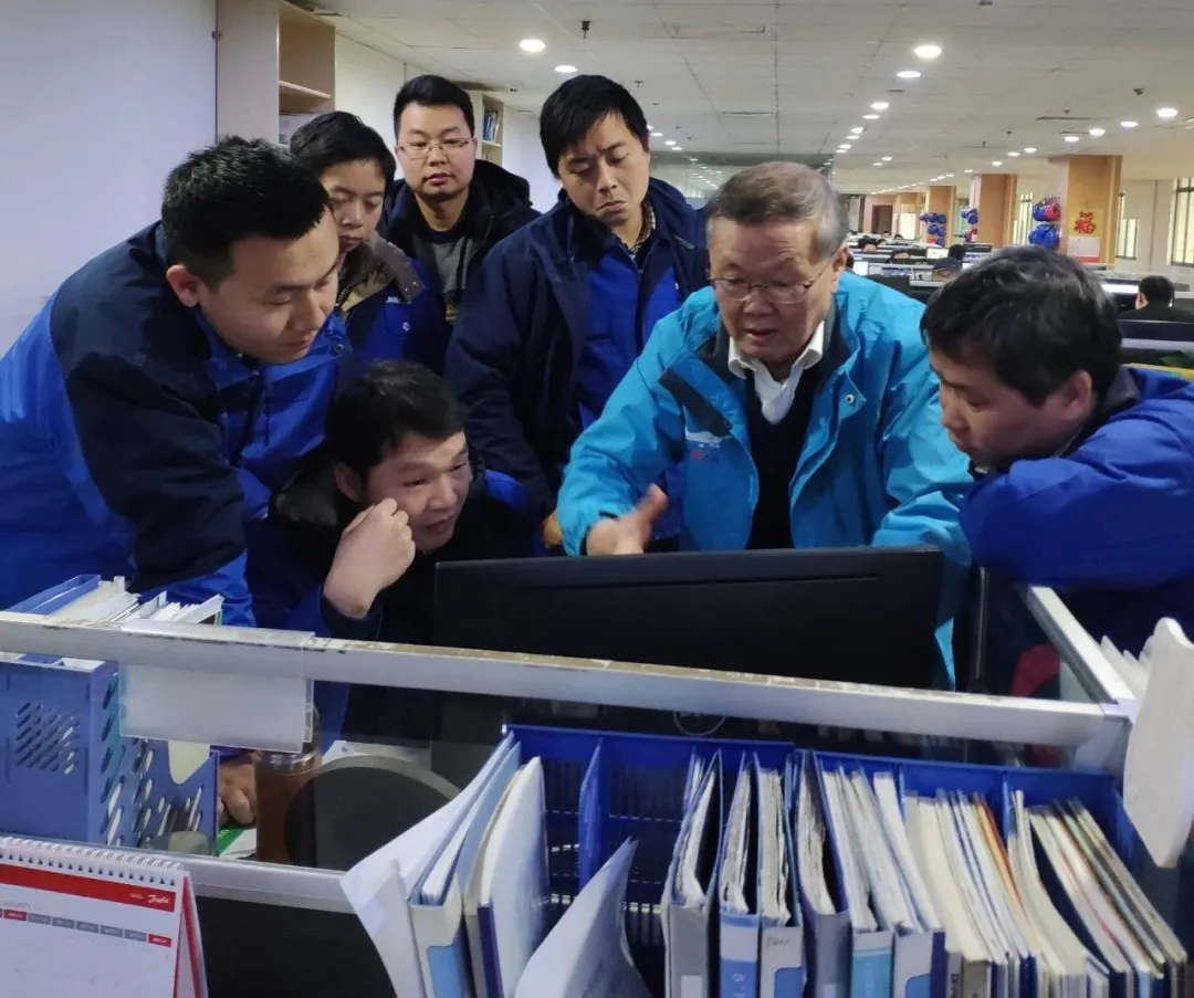 媒体聚焦 | 山河智能董事长、首席专家何清华:牢记总书记嘱托 发挥先导式创新优势 走高质量发展道路