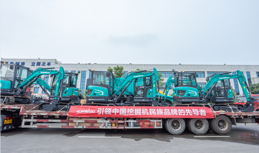 里程碑!山河智能出口欧洲第20000台暨大型挖掘机批量交付仪式成功举行