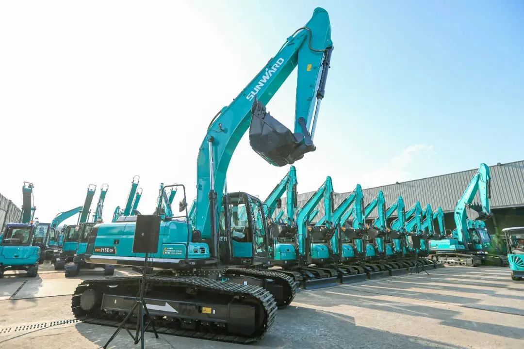 再获首单!山河智能成为湖南自贸试验区首单“融资租赁+工程机械设备出口”试点业务落地单位