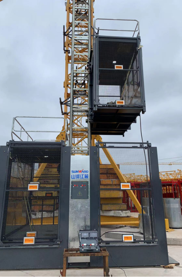升降耗时缩短25%!山河江麓首款中速变频施工升降机成功下线