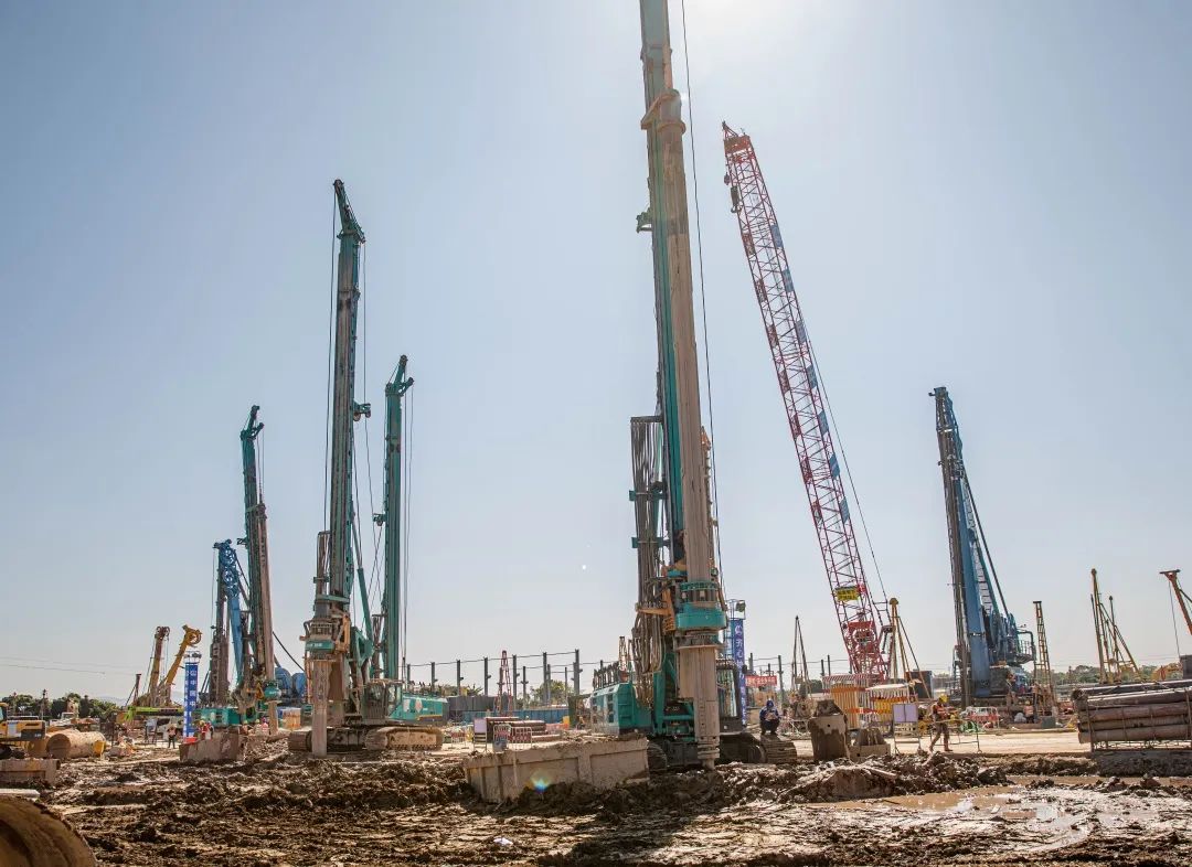 “山河绿”再现大湾区!山河智能旋挖钻机组团助建广州白云机场项目