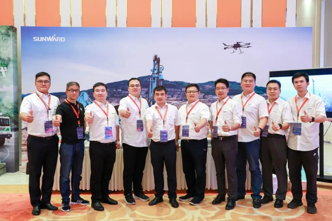 共话行业前沿技术及趋势,山河智能亮相第九届金属非金属矿采选运营实用技术与装备大会