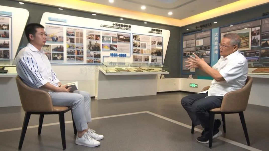 央广经济之声《追梦路上》|何清华:不抄作业 坚持“先导式创新”