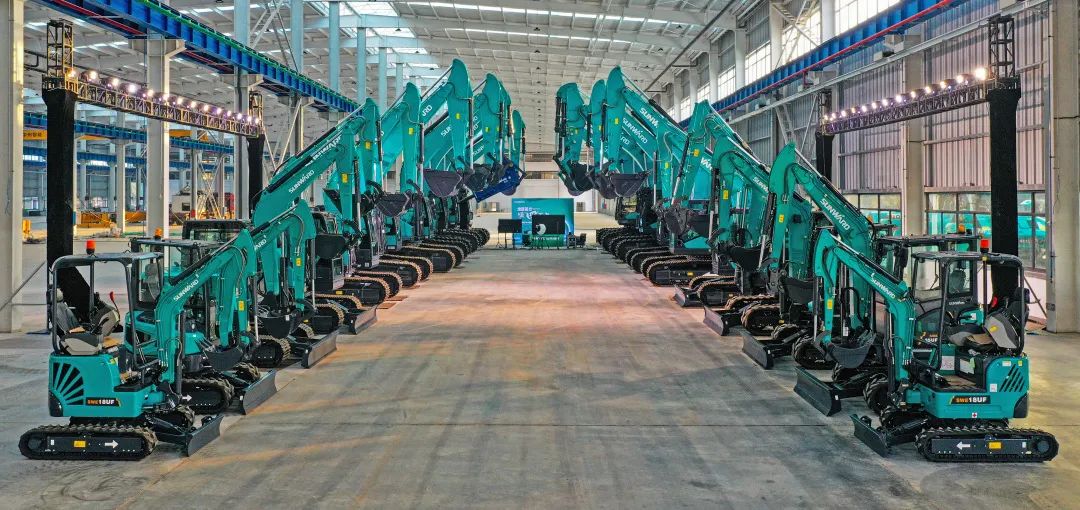 助力“双碳”目标!山河智能集中发布F系列国四挖掘机