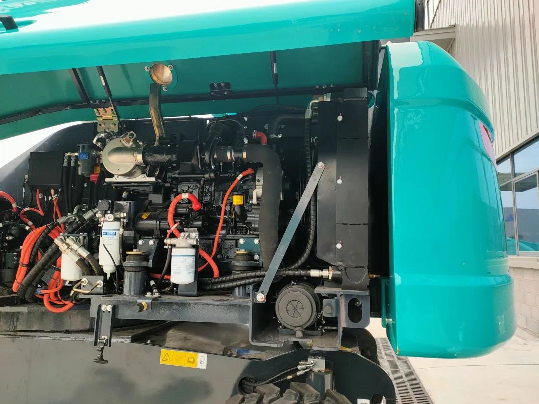 无需扩桥!山河智能国四款32米直臂式高空作业平台成功下线