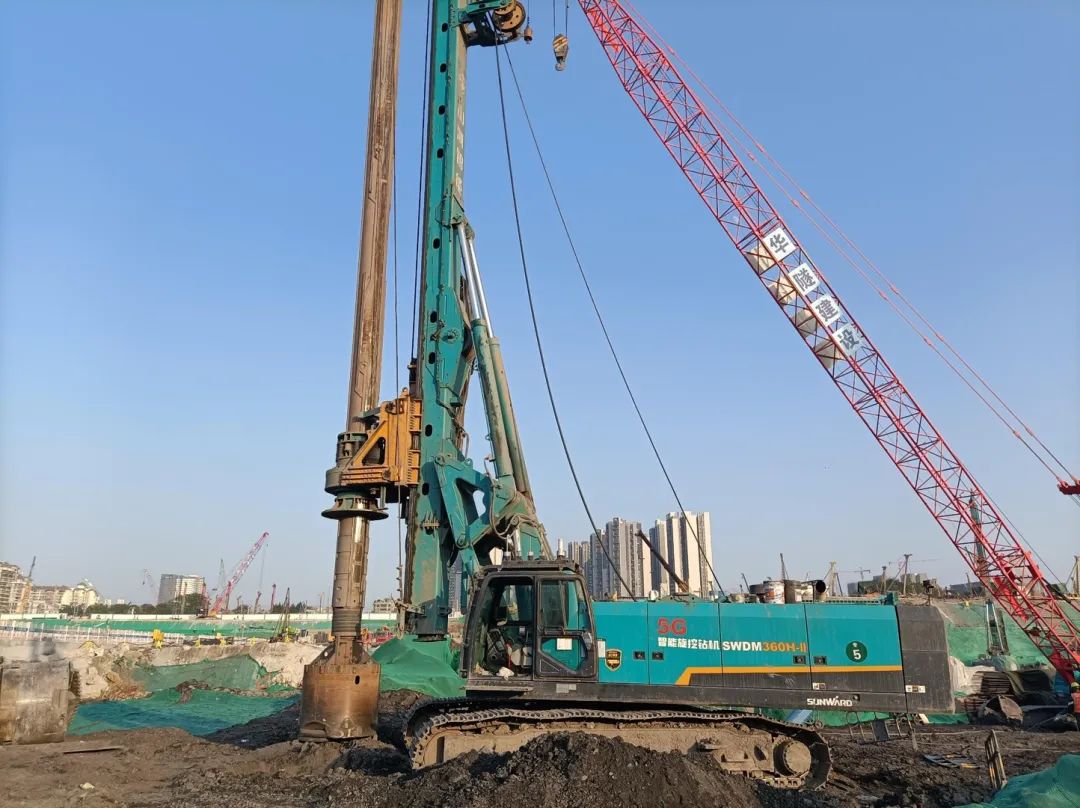 数智转型求发展!山河智能重磅亮相“第四届高端制造业CIO论坛”