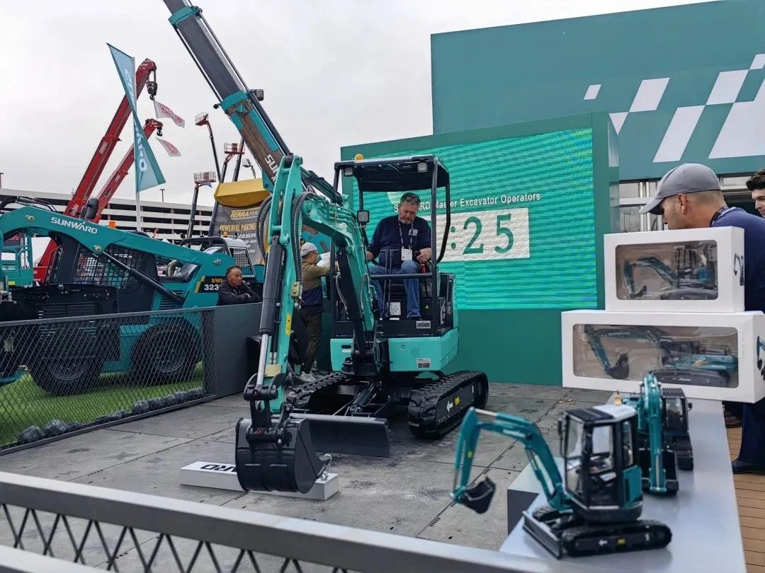 拉展直播 | “狂飙”美国!山河智能向世界展示中国制造硬实力