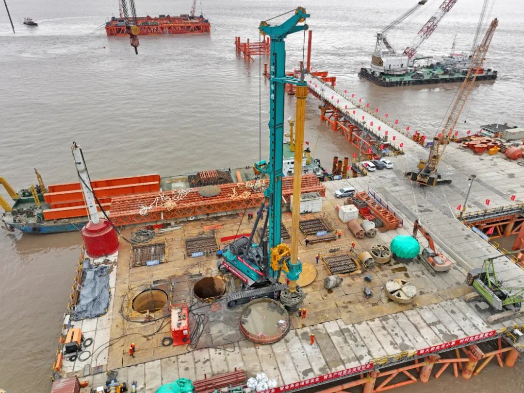 新战绩+1!山河智能超级旋挖钻机创6.3米直径钻孔新纪录