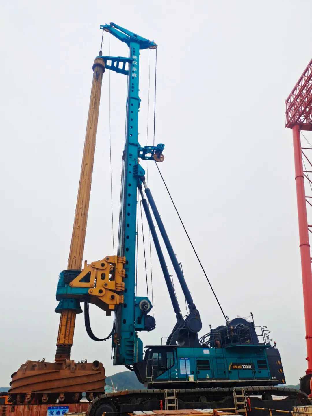 新战绩+1!山河智能超级旋挖钻机创6.3米直径钻孔新纪录