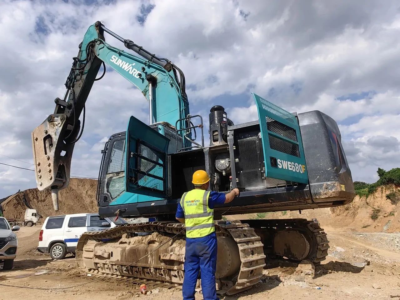 步履不停,服务不止!山河智能挖掘机服务万里行火热进行中