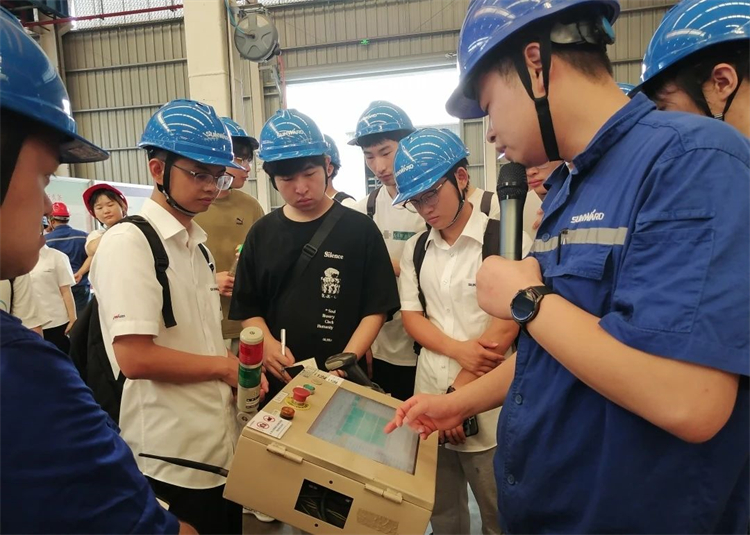 奔赴热爱,山河智能2023届“智动力”正式报到!