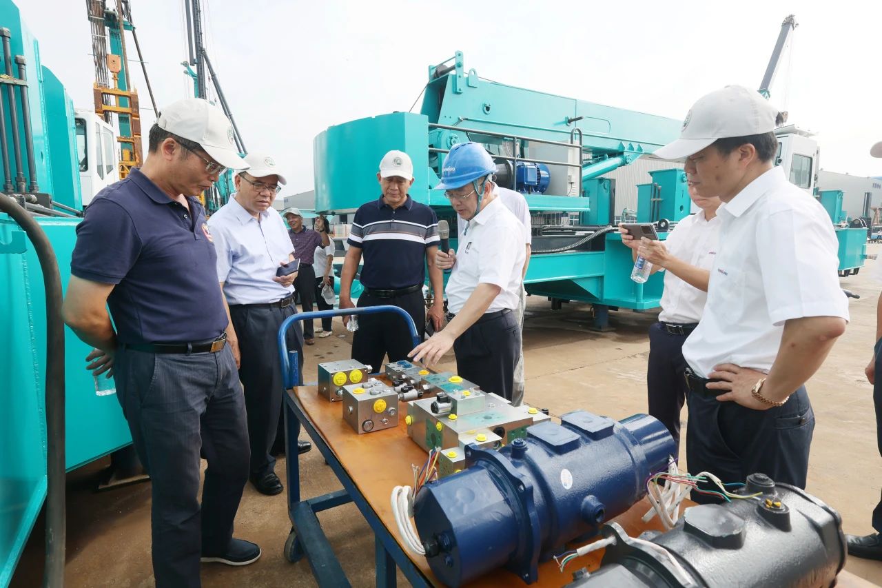 国际领先!山河智能6项科技成果通过鉴定