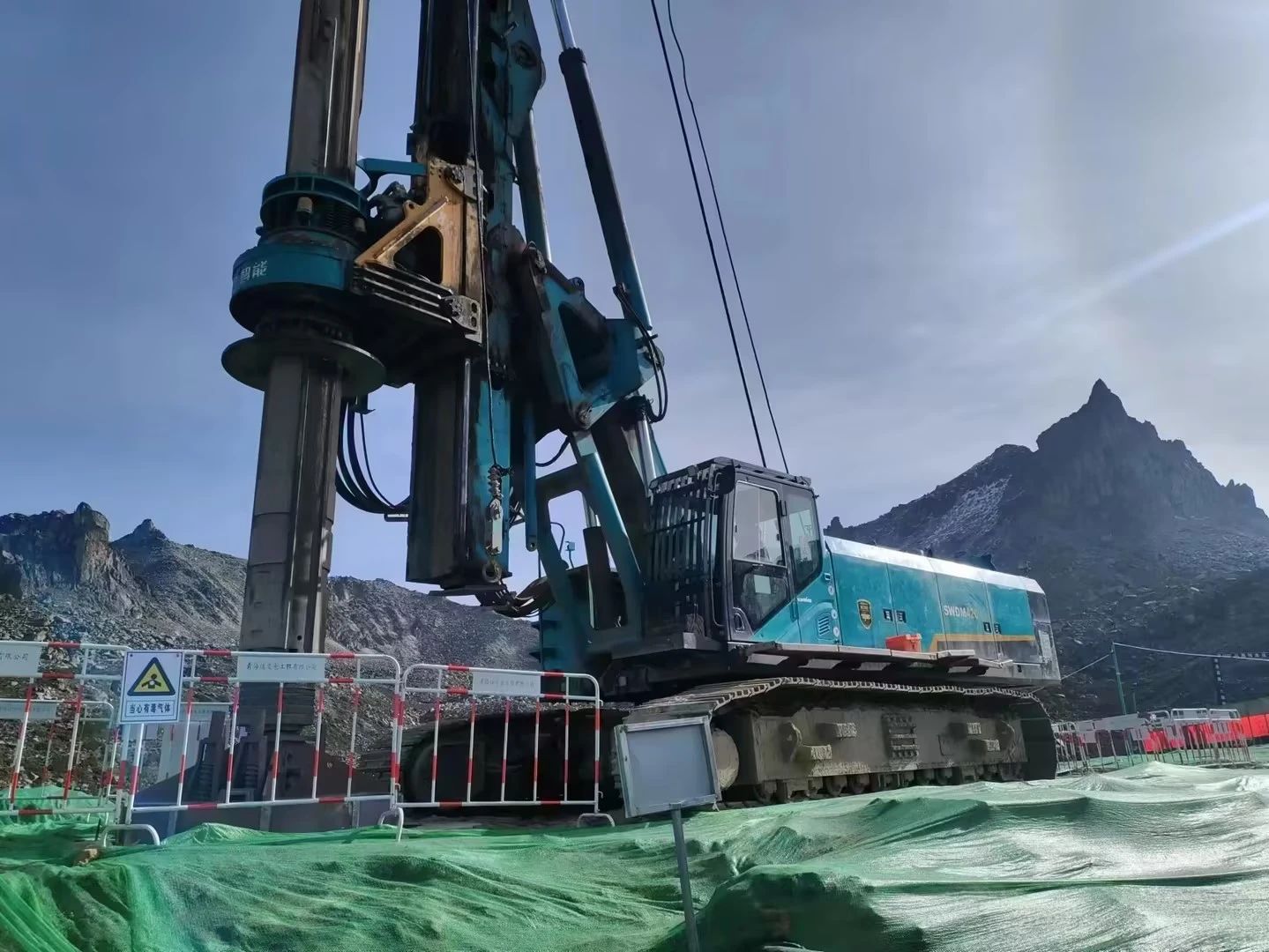 助力世界最高海拔特高压直流输电工程,山河智能旋挖钻机展现硬核实力