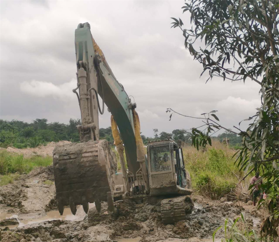 品质山河,用心服务!山河智能服务万里行活动走进非洲加纳