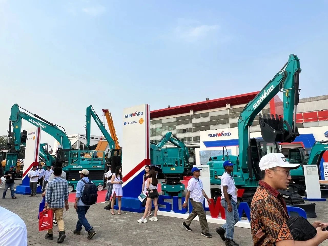 深耕细作,逆势增长!山河智能盛装亮相印尼雅加达矿业展