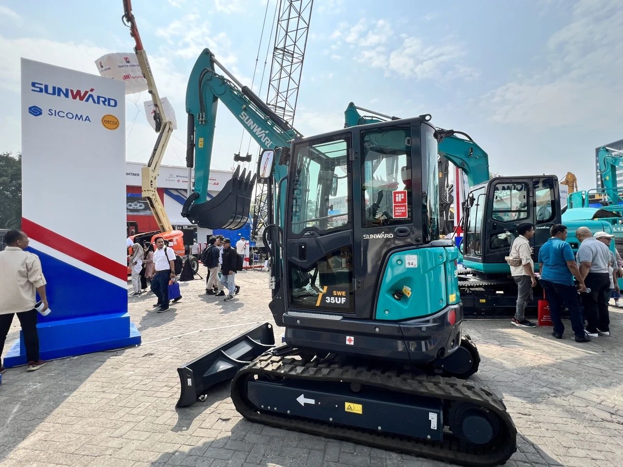 深耕细作,逆势增长!山河智能盛装亮相印尼雅加达矿业展