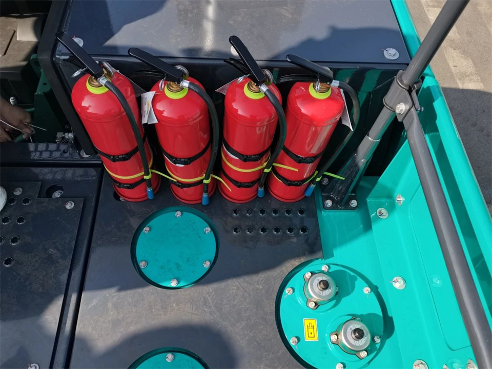 定制开发、功能更强!山河智能SWE750ELR加长臂液压挖掘机下线交付